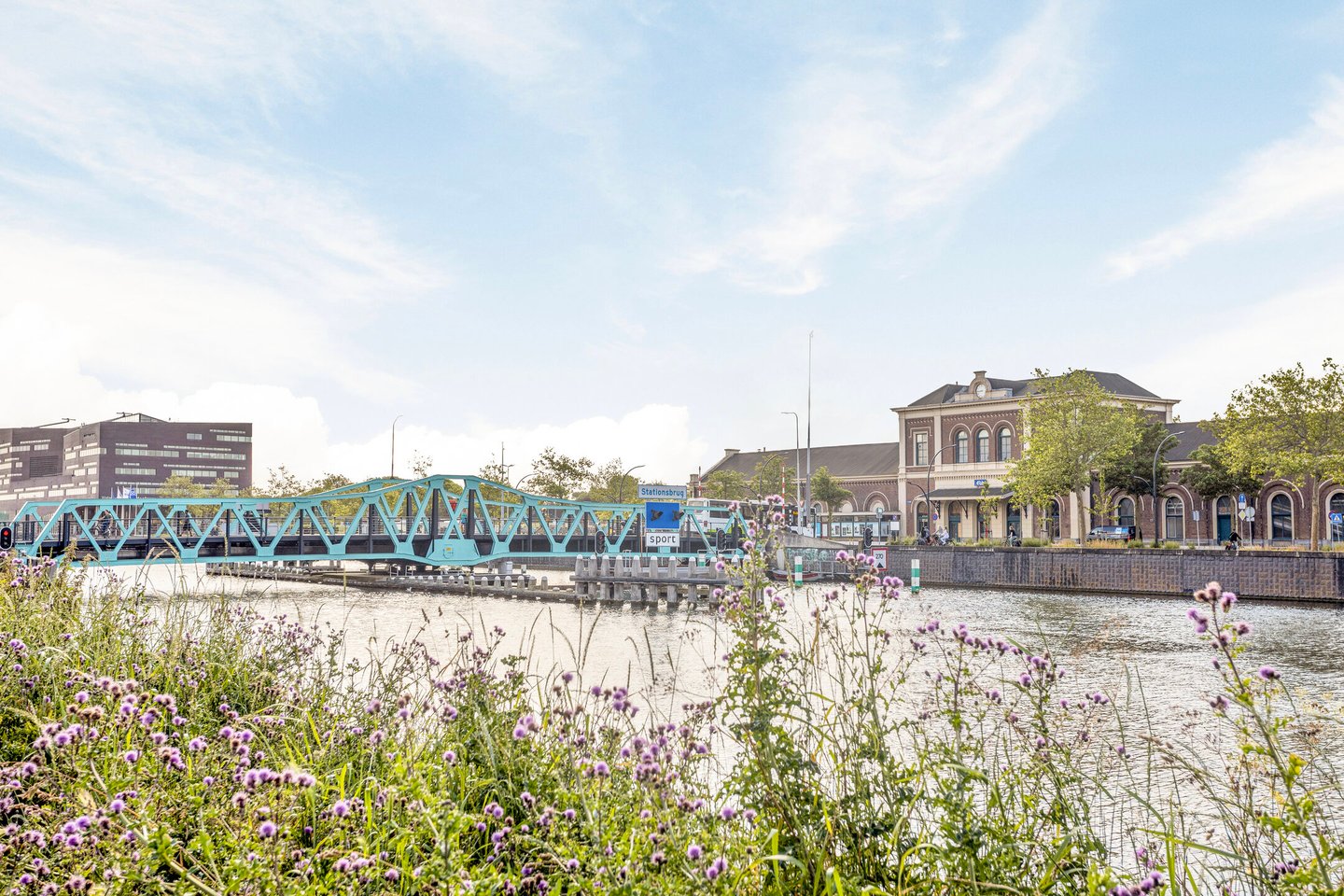 uitzicht station